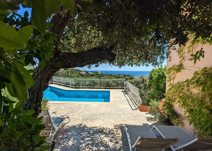 Villa Les Trois Chênes, piscine privée&vue mer