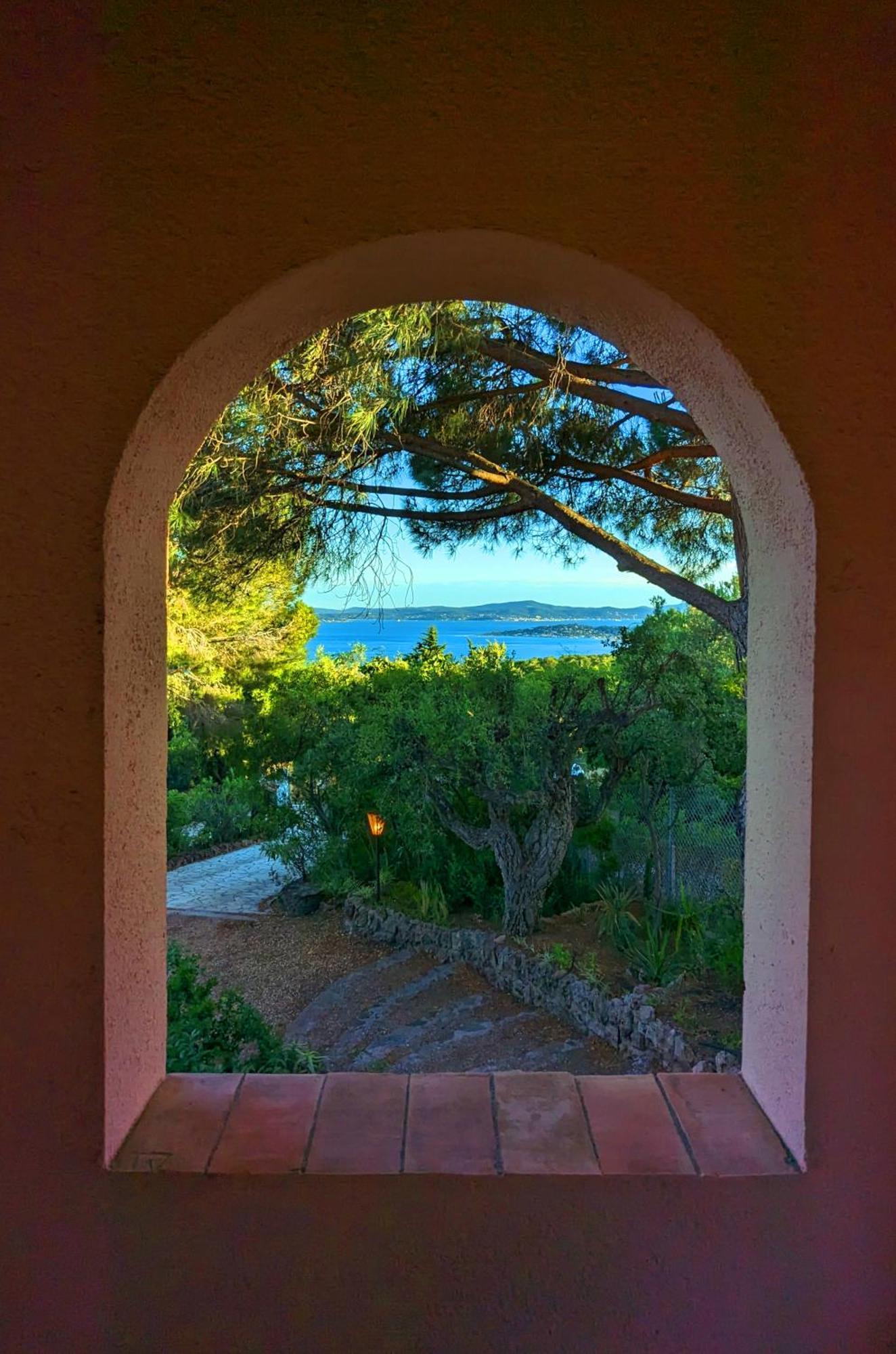 Les Trois Chenes, Piscine Privee & Vue Sur Golfe De Saint Tropez Villa